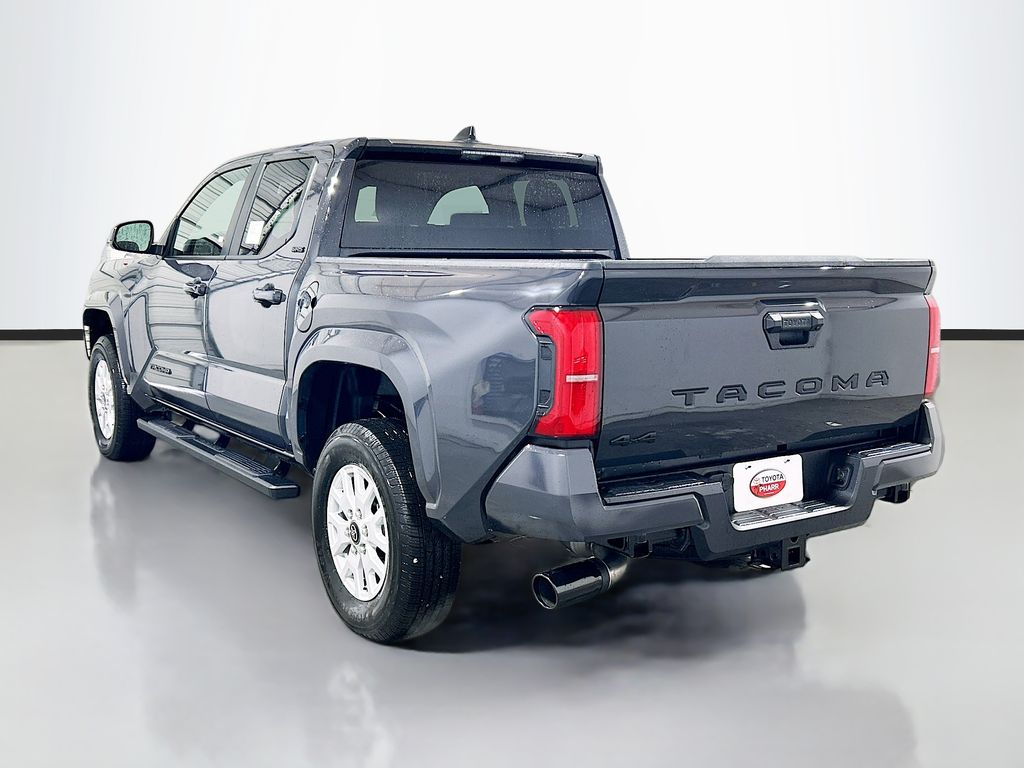 2026 Toyota Tacoma SR5 - Photo 6
