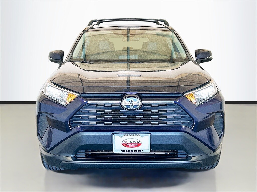 2021 Toyota RAV4 XLE Premium photo 2