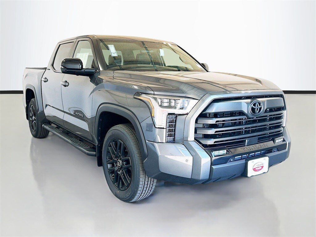 2026 Toyota Tundra Limited photo 3