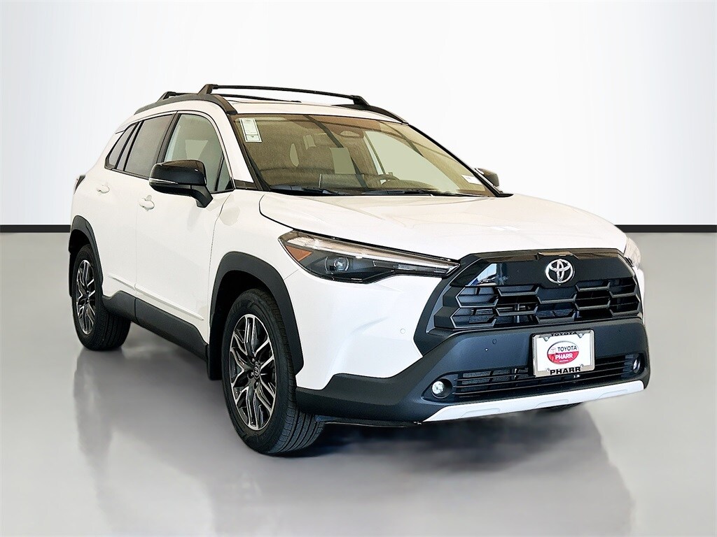 2026 Toyota Corolla Cross XLE photo 3