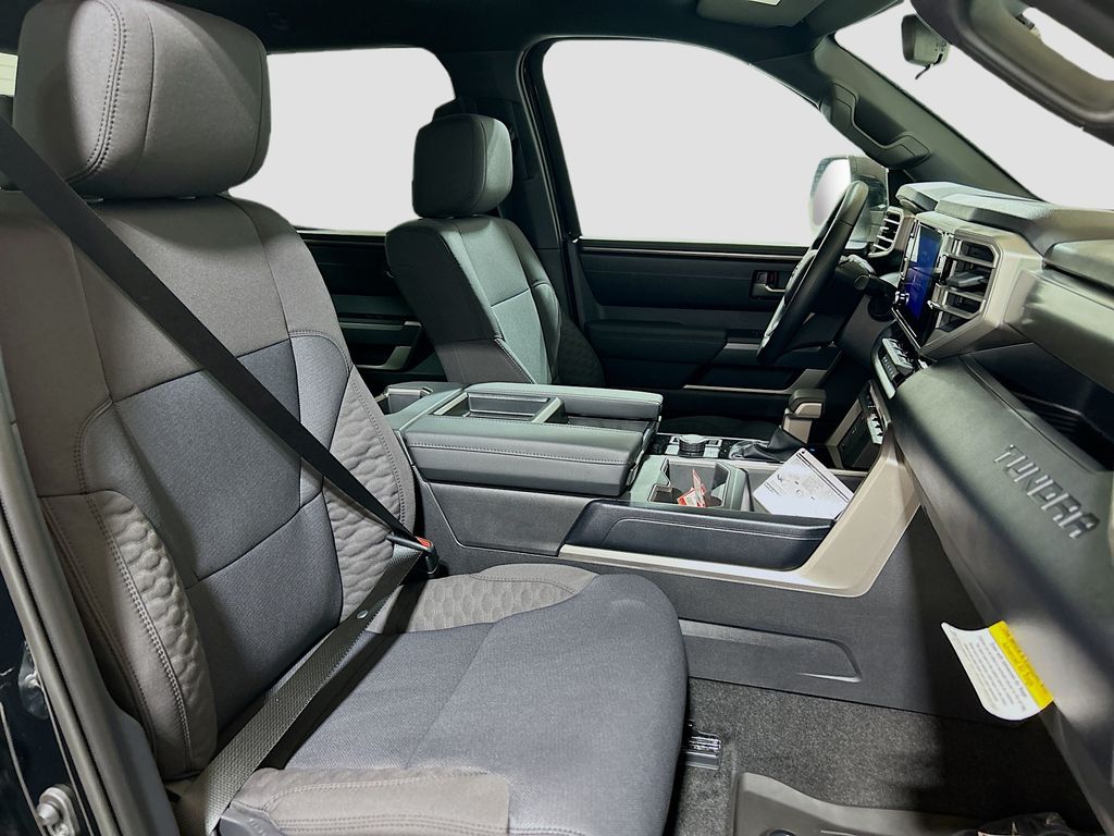 2026 Toyota Tundra SR5 - Photo 26