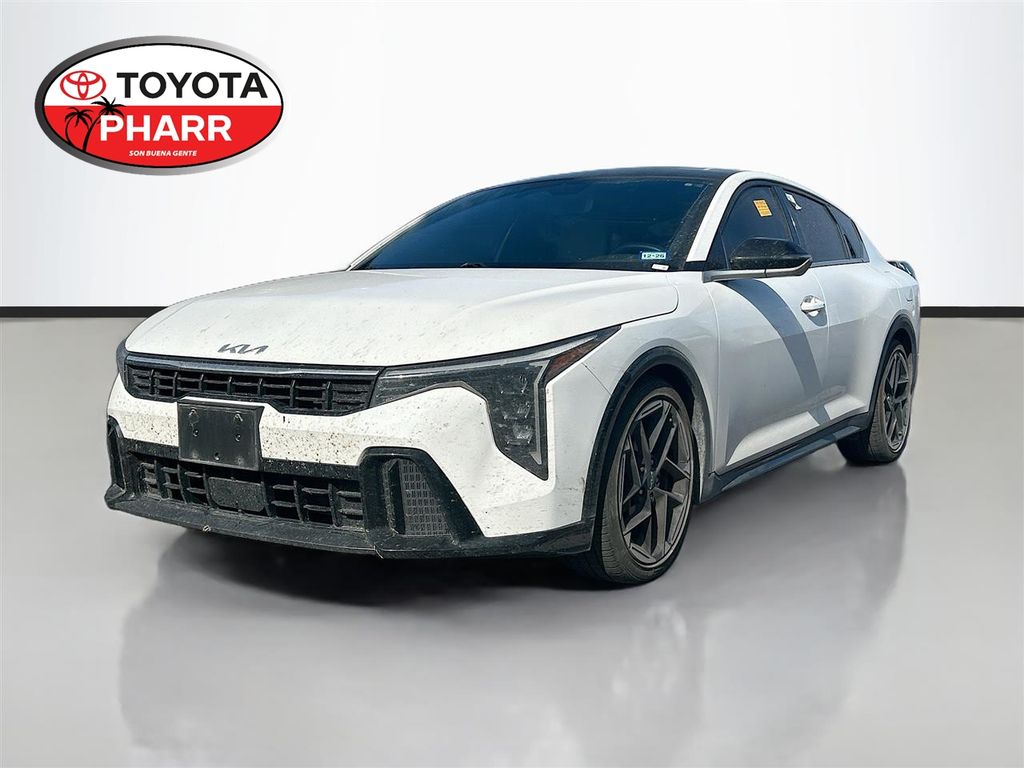 2025 Kia K4 GT-Line AT's photo