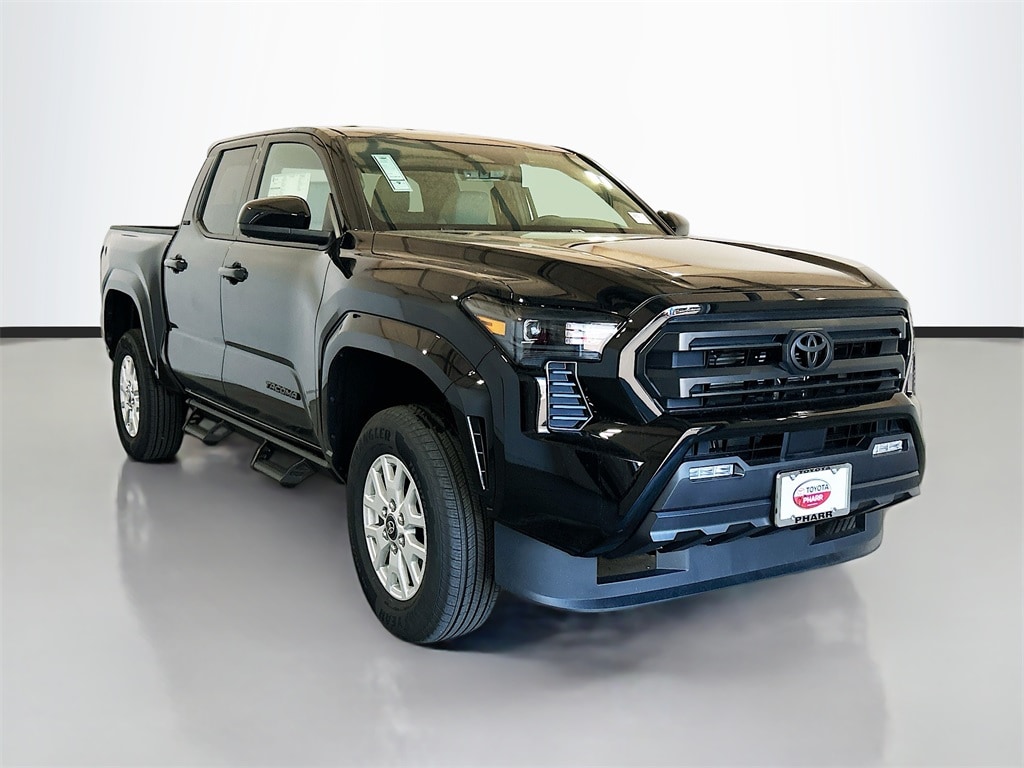 2025 Toyota Tacoma SR5 photo 3