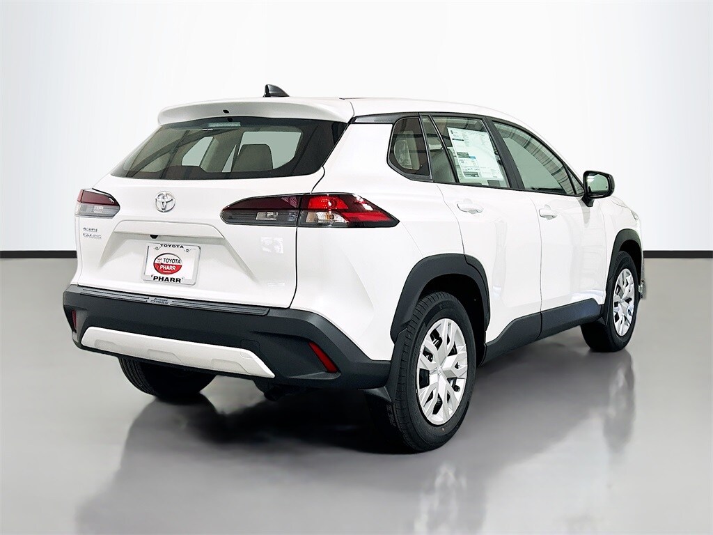 2026 Toyota Corolla Cross L photo 4