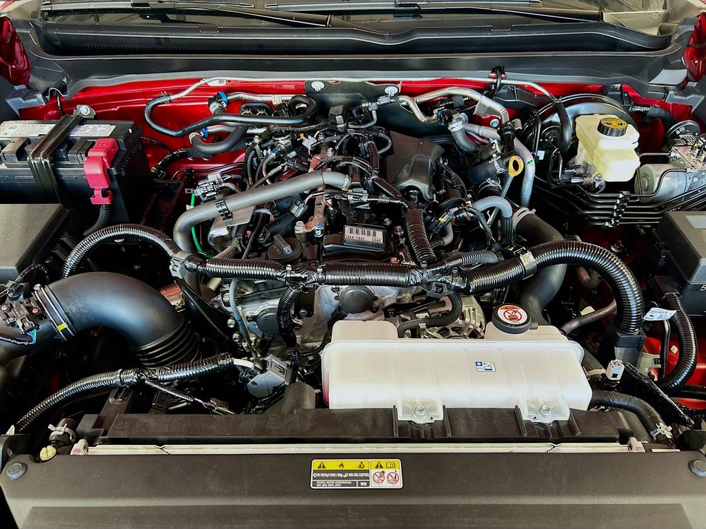 2026 Toyota Tacoma SR5 - Photo 8