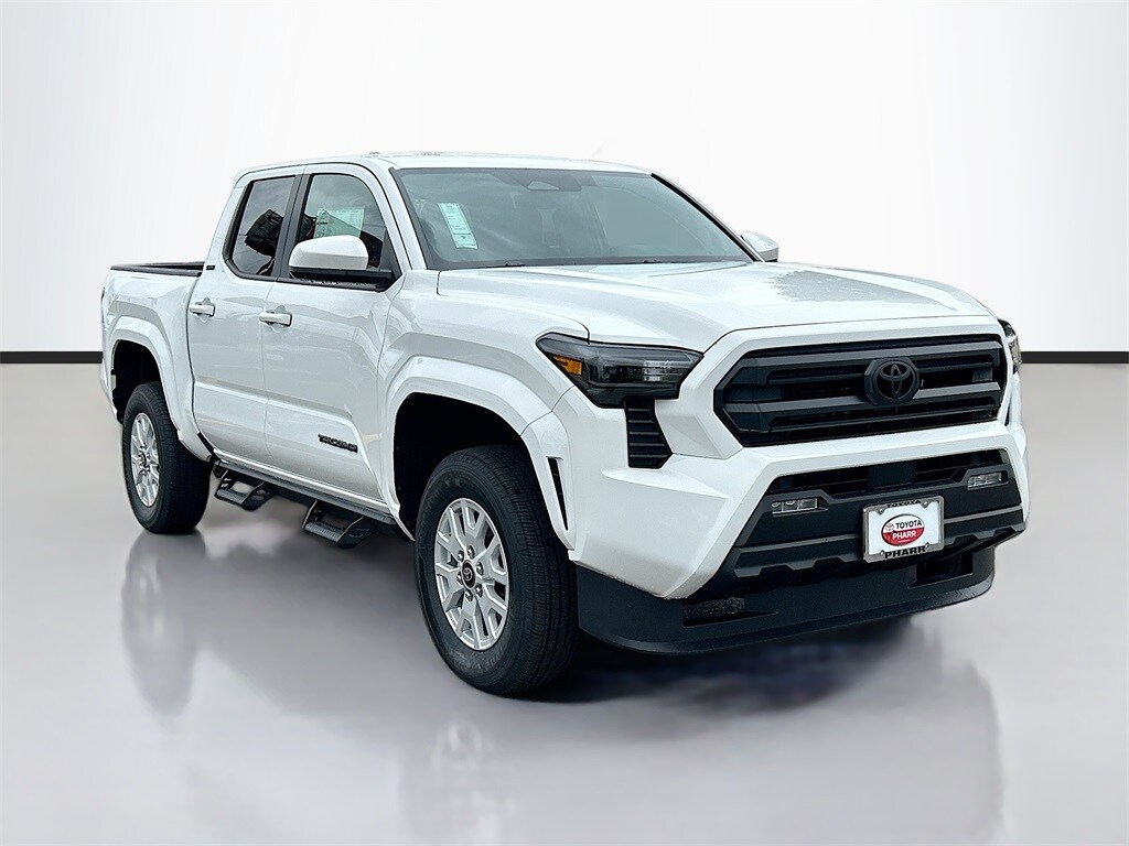 2025 Toyota Tacoma SR5 photo 3