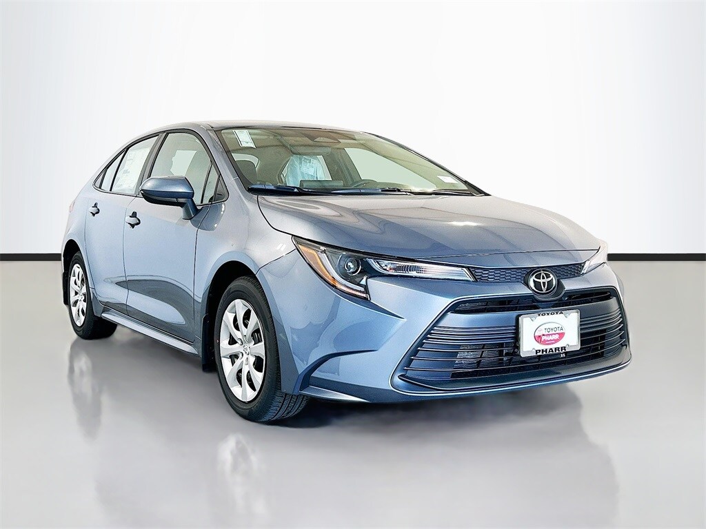 2026 Toyota Corolla LE photo 3