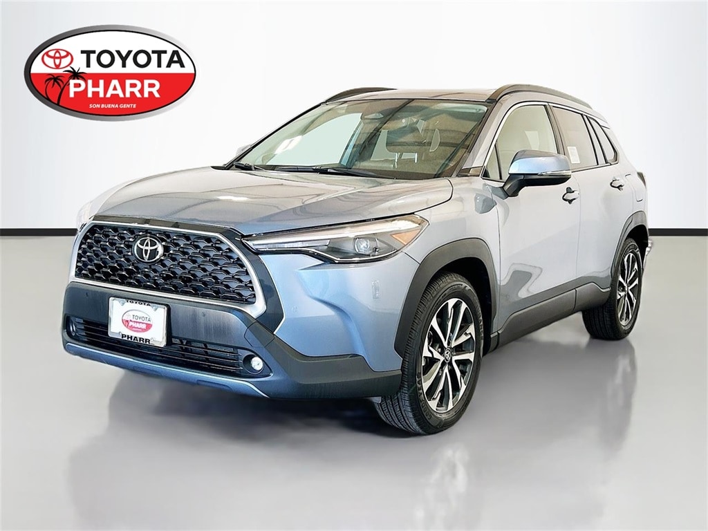 2024 Toyota Corolla Cross XLE's photo