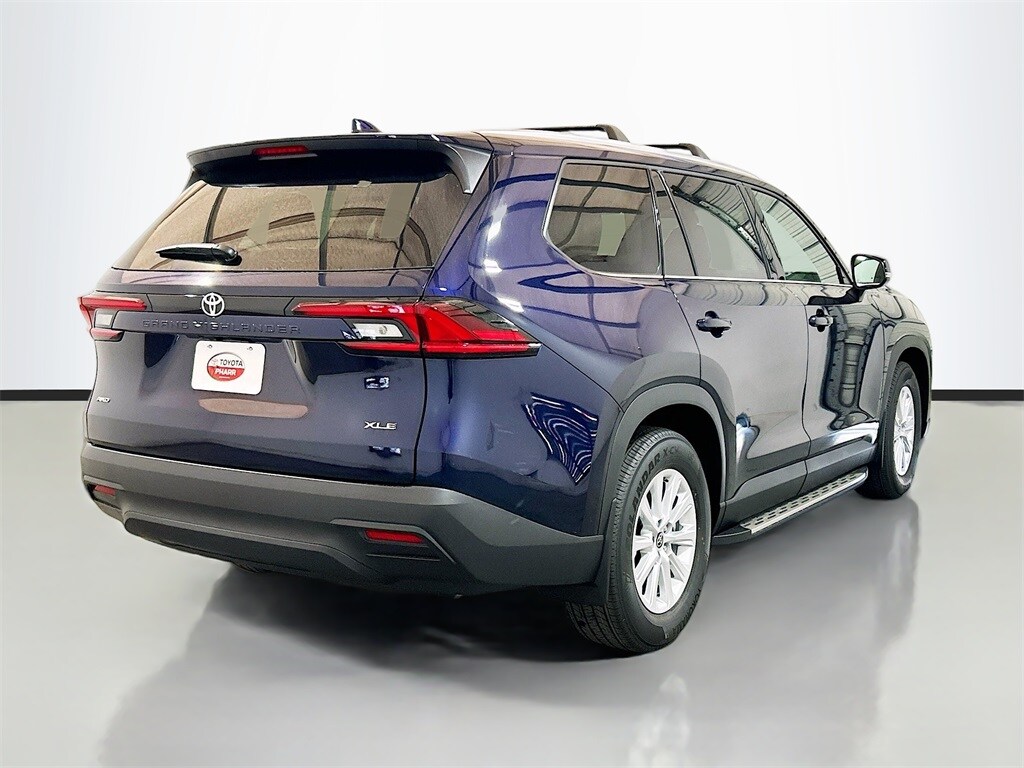 2026 Toyota Grand Highlander XLE photo 4