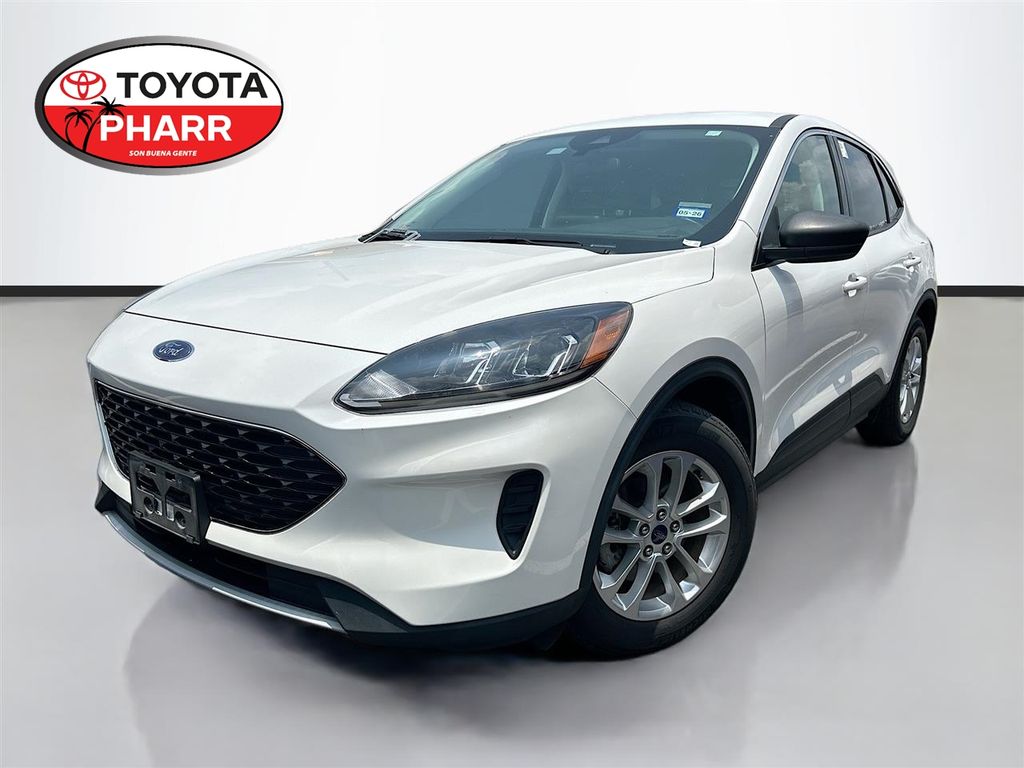 2022 Ford Escape SE FWD's photo
