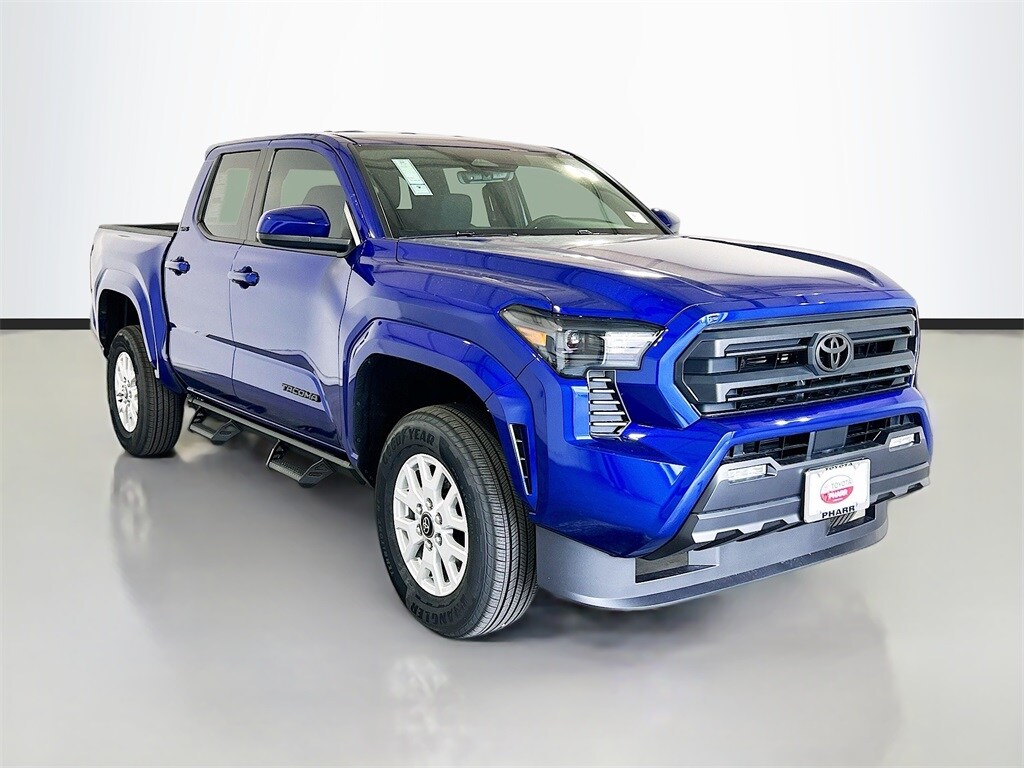 2025 Toyota Tacoma SR5 photo 3