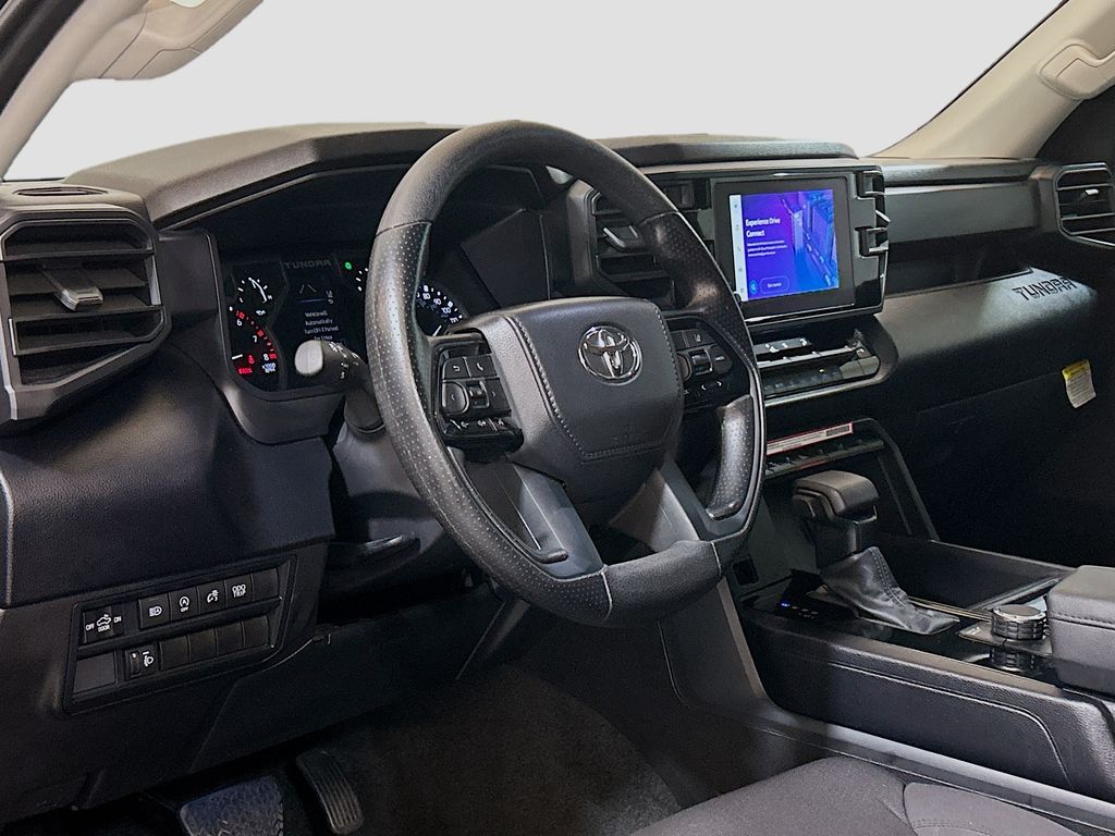 2024 Toyota Tundra SR5 - Photo 7