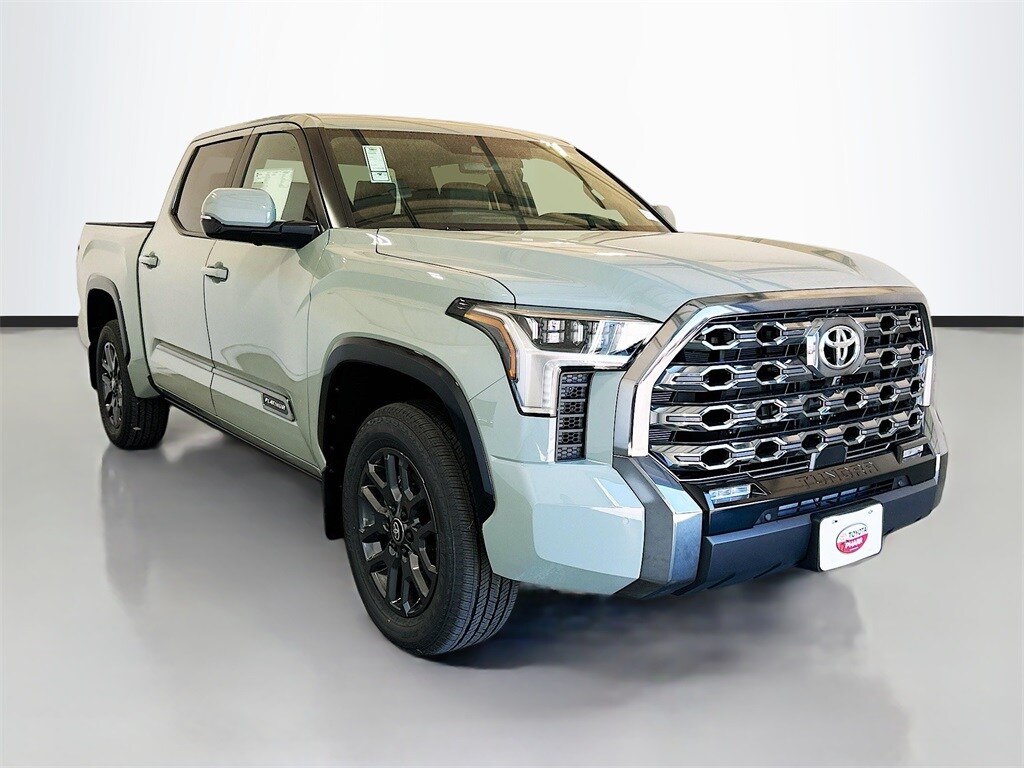 2026 Toyota Tundra Platinum photo 3