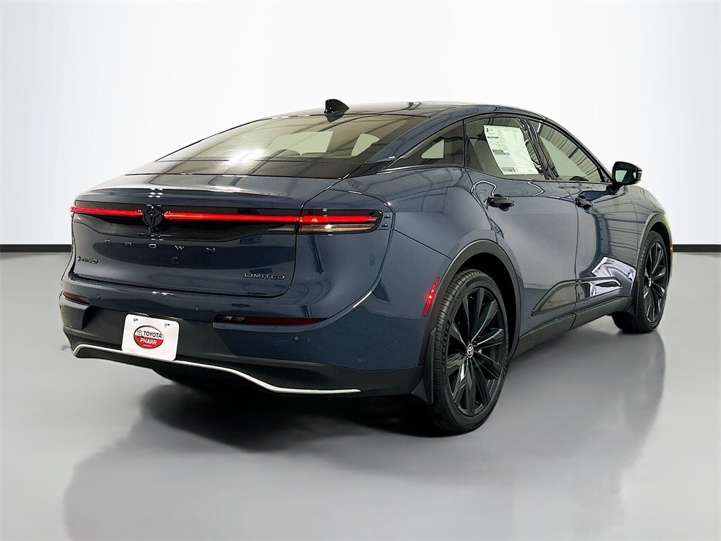 2026 Toyota Crown photo 4