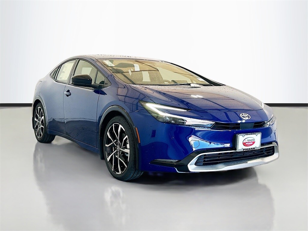 2026 Toyota Prius Plug-in Hybrid XSE photo 3