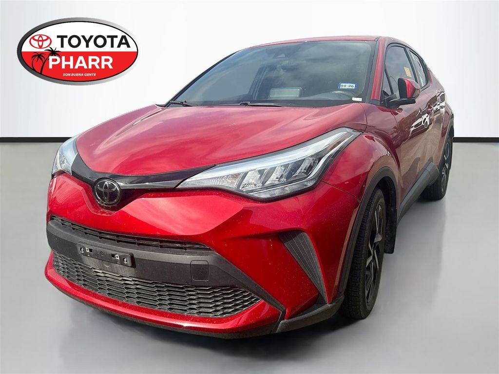 2022 Toyota C-HR XLE