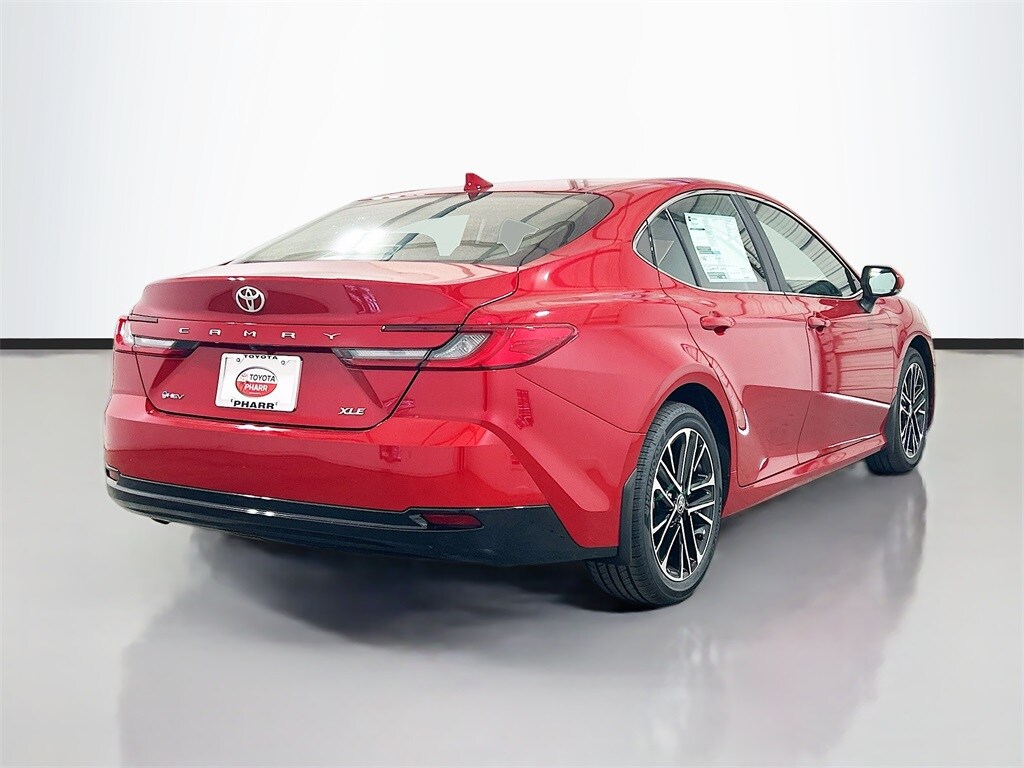 2026 Toyota Camry XLE photo 4