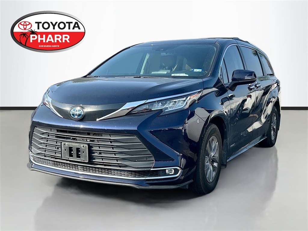 2021 Toyota Sienna Van 