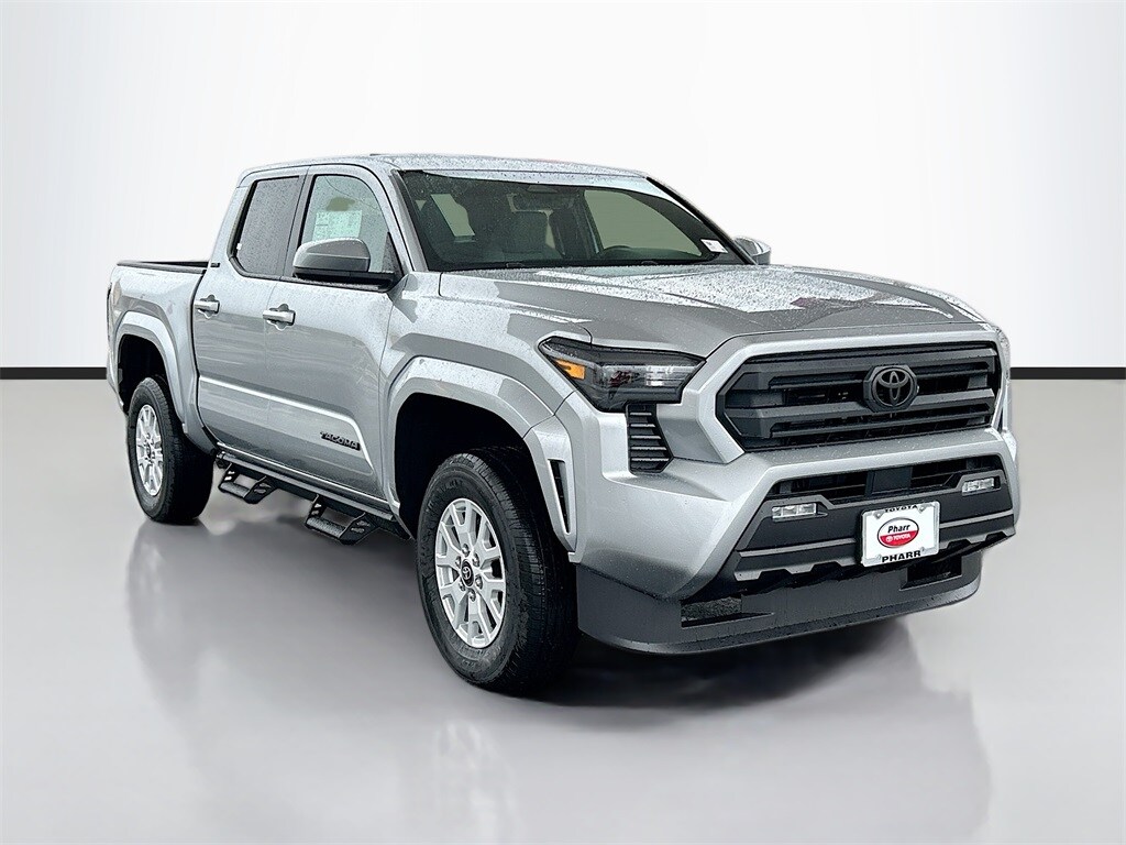2025 Toyota Tacoma SR5 photo 3