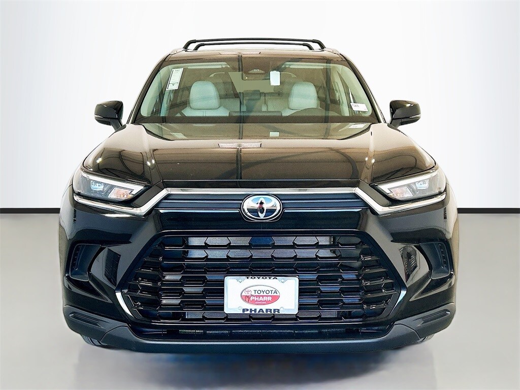 2026 Toyota Grand Highlander XLE photo 2