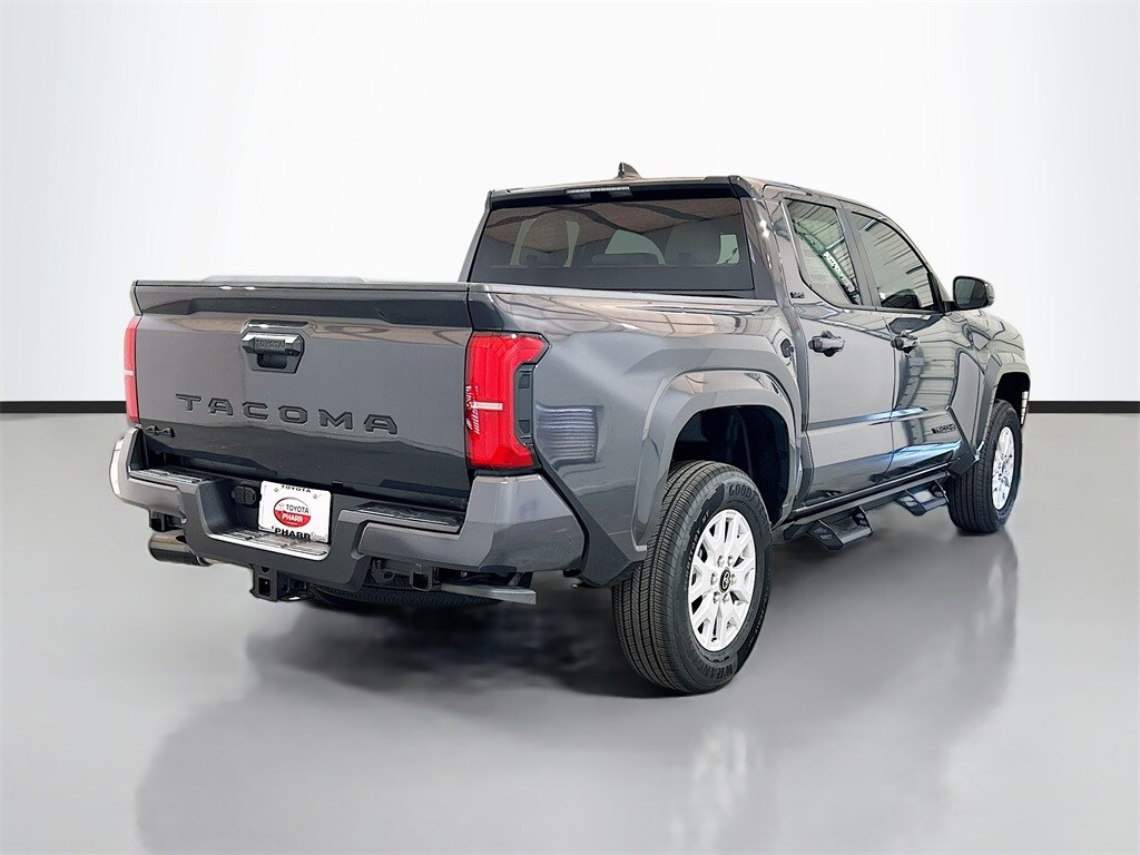 2025 Toyota Tacoma SR5 photo 4