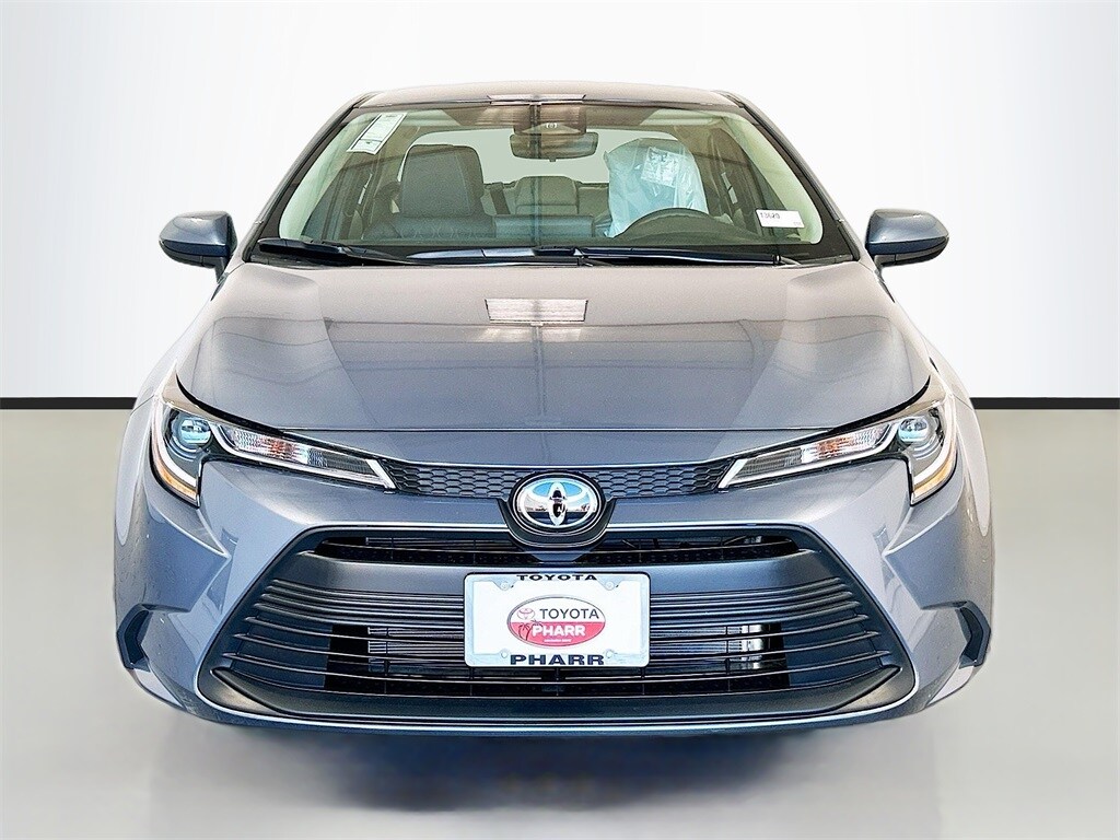 2026 Toyota Corolla LE photo 2
