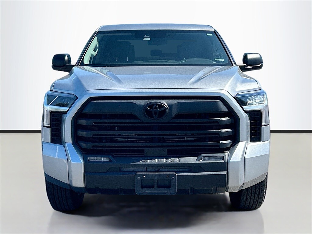 2023 Toyota Tundra SR5 photo 2