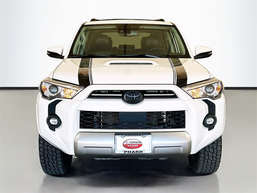 2022 Toyota 4Runner TRD Premium photo 2