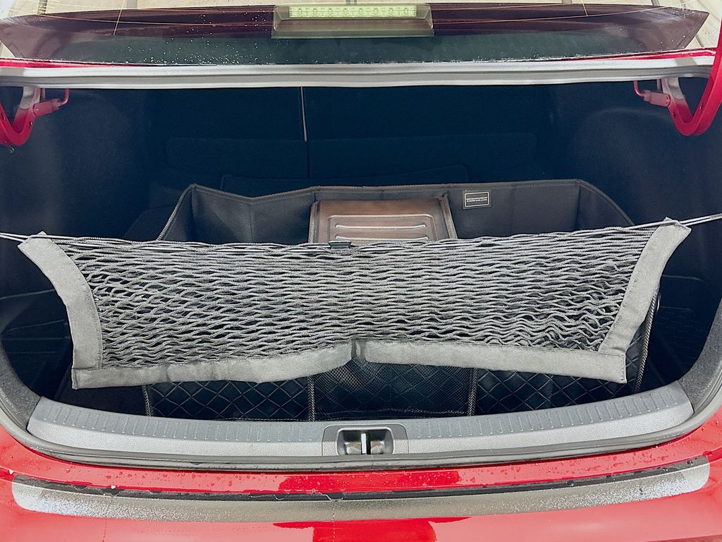 2026 Toyota Corolla LE - Photo 21