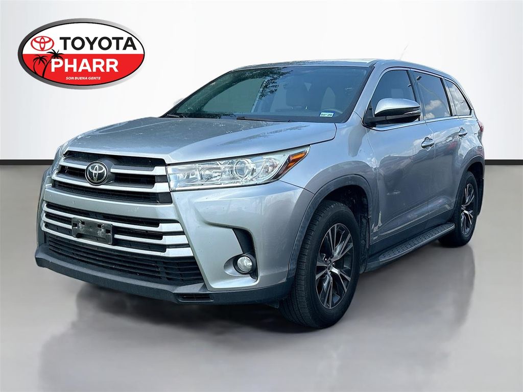 2019 Toyota Highlander LE Plus 4x2 V6's photo