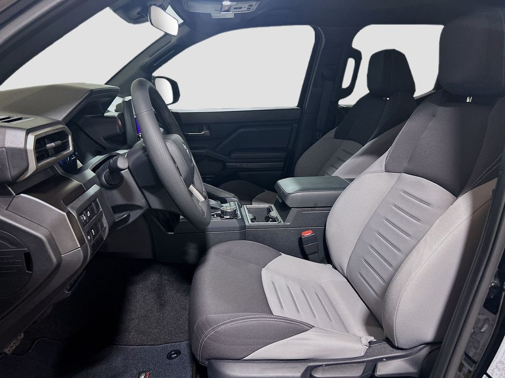 2025 Toyota Tacoma TRD Off Road - Photo 17