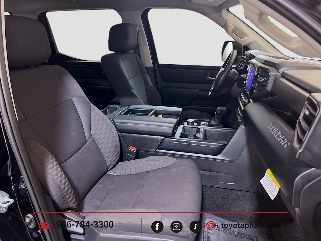 2024 Toyota Tundra SR5 - Photo 25