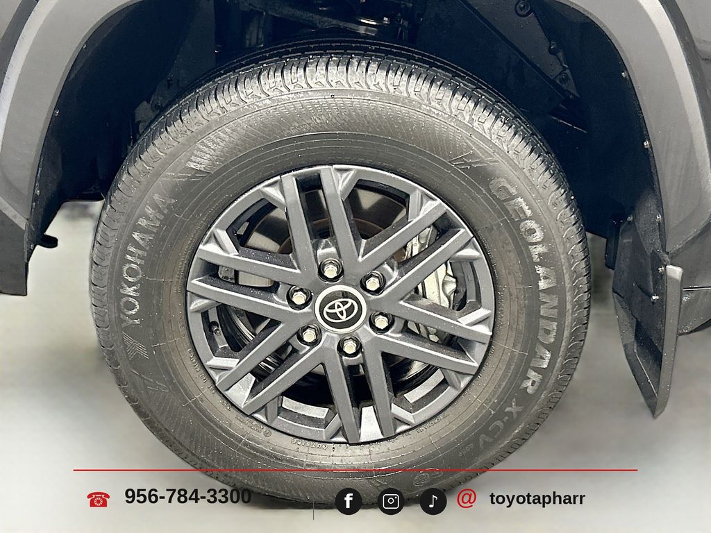 2024 Toyota Tundra SR5 - Photo 28