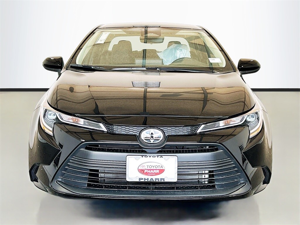 2026 Toyota Corolla LE photo 2