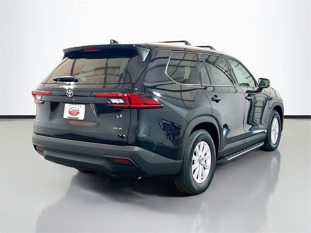 2026 Toyota Grand Highlander XLE photo 4
