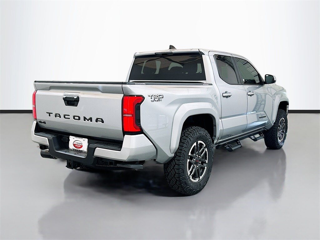 2025 Toyota Tacoma TRD Sport photo 4