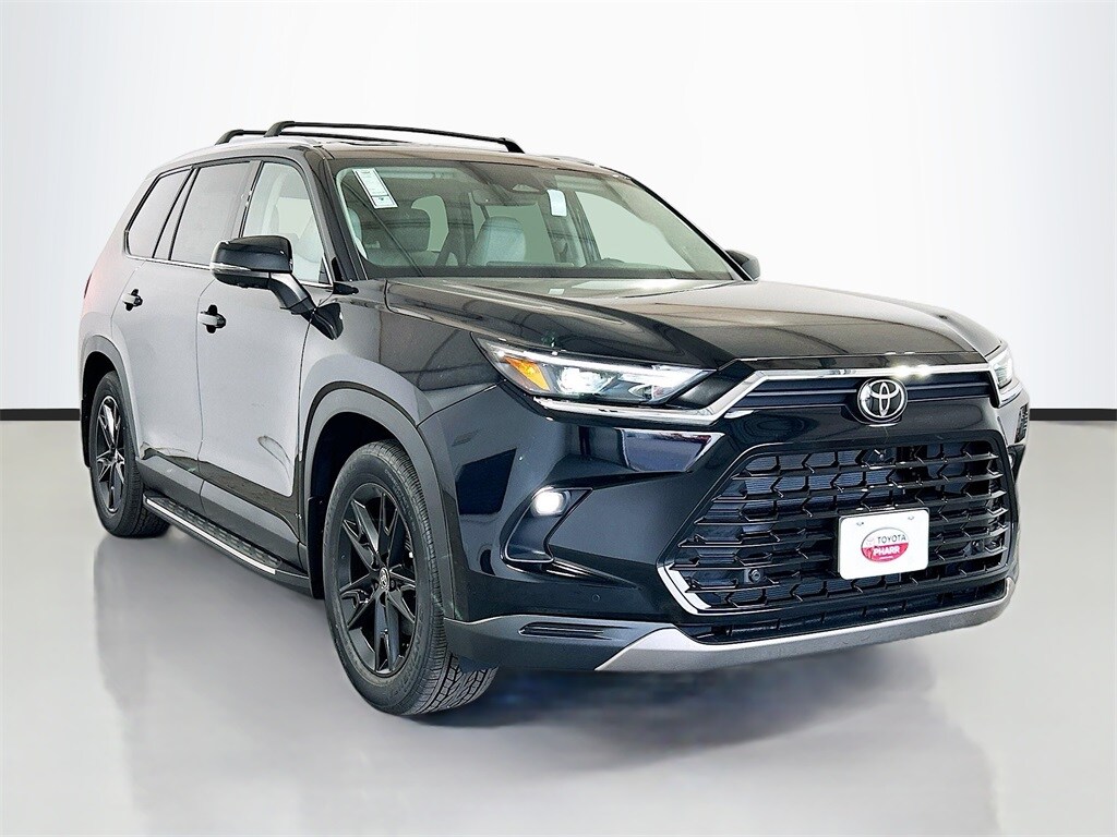 2026 Toyota Grand Highlander Limited photo 3