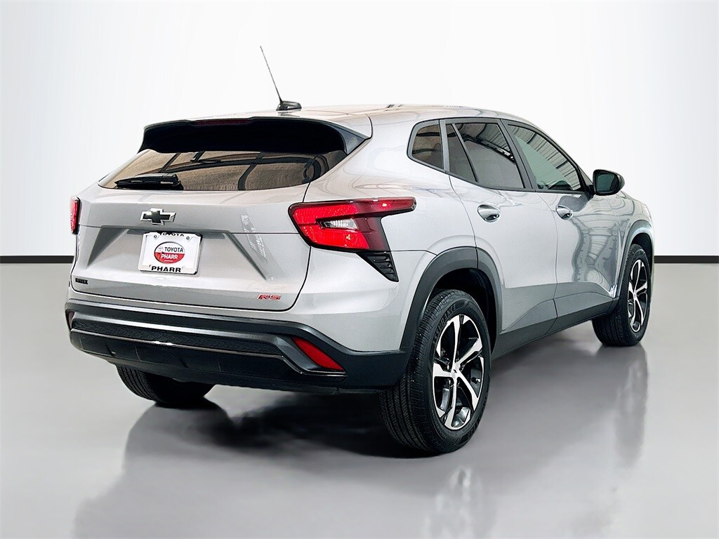 2024 Chevrolet Trax photo 4