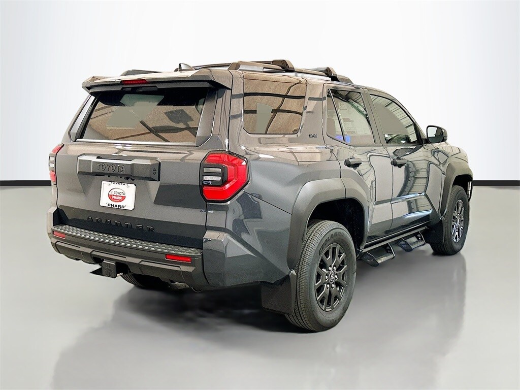 2025 Toyota 4Runner SR5 photo 4