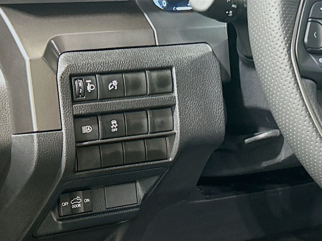 2025 Toyota Tacoma TRD Off Road - Photo 8
