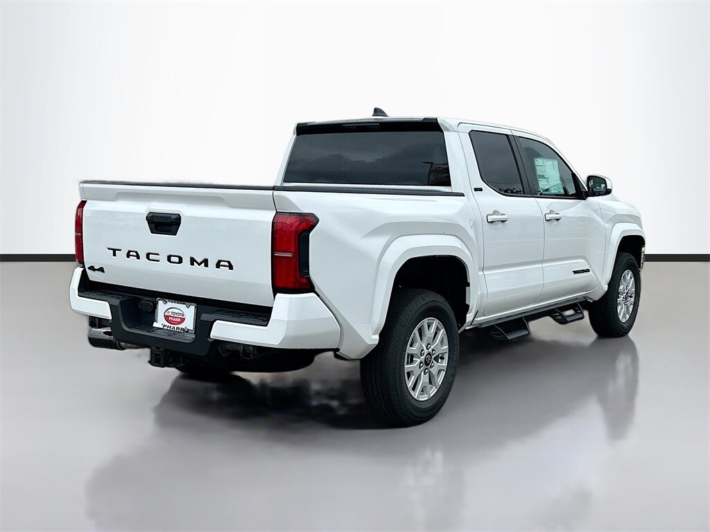 2025 Toyota Tacoma SR5 photo 4
