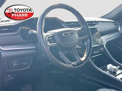 2022 Jeep New Grand Cherokee Overland SUV