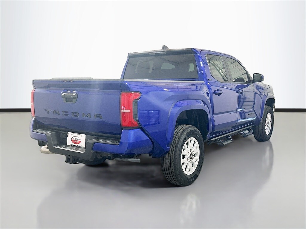 2025 Toyota Tacoma SR5 photo 3