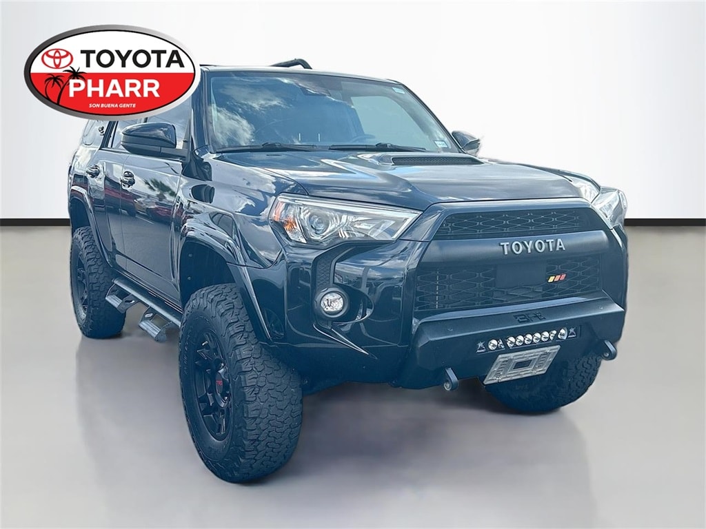 2022 Toyota 4Runner TRD Off-Road's photo