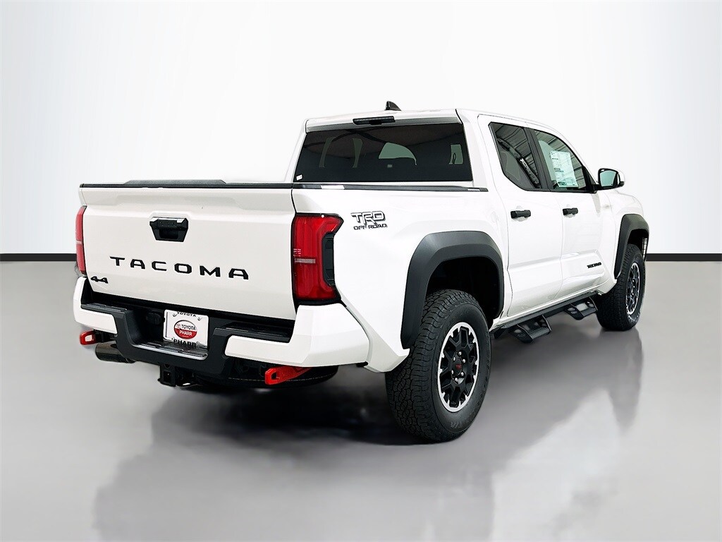 2025 Toyota Tacoma TRD Off-Road photo 4