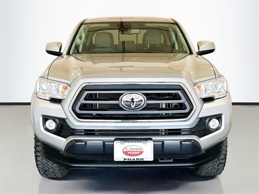 2022 Toyota Tacoma SR5 V6 photo 2