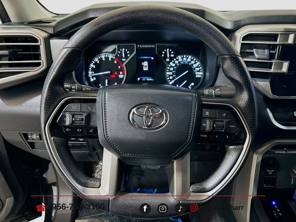 2024 Toyota Tundra SR5 - Photo 10