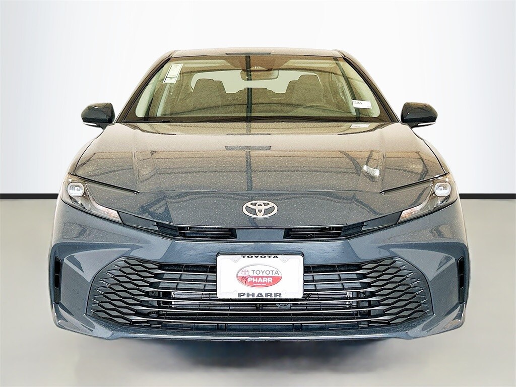 2026 Toyota Camry LE photo 2