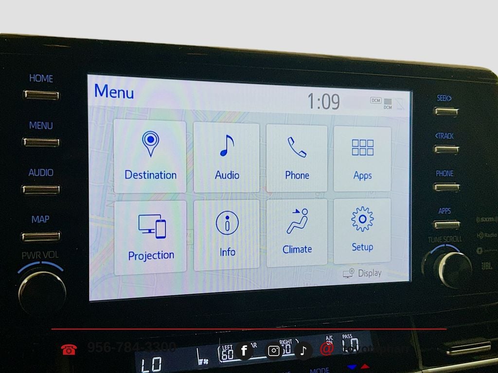 2023 Toyota Sienna XLE - Photo 14