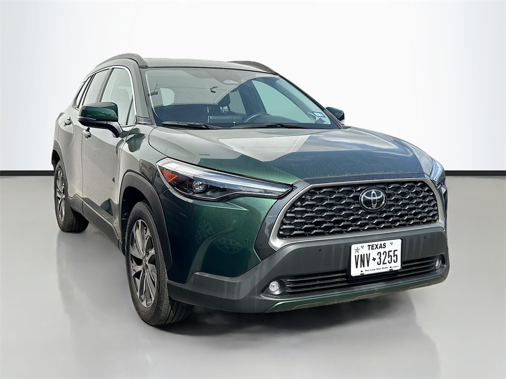 Used 2024 Toyota Corolla Cross XLE SUV